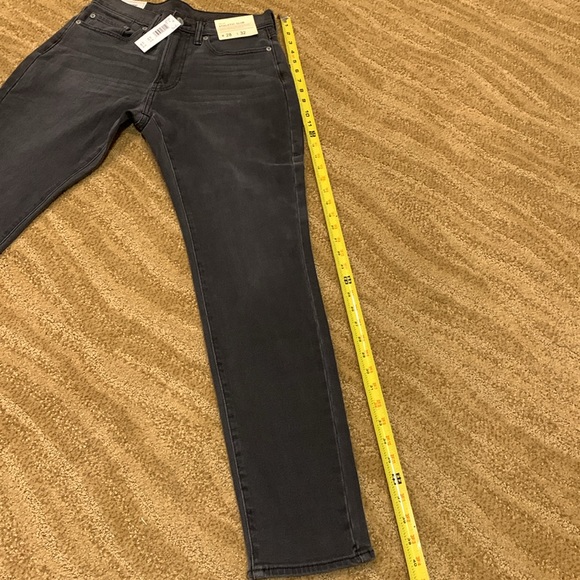Abercrombie & Fitch 28x32 Athletic Slim Standard Length Gray Jeans - Picture 9 of 14